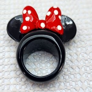 Minnie Mouse plastic ring